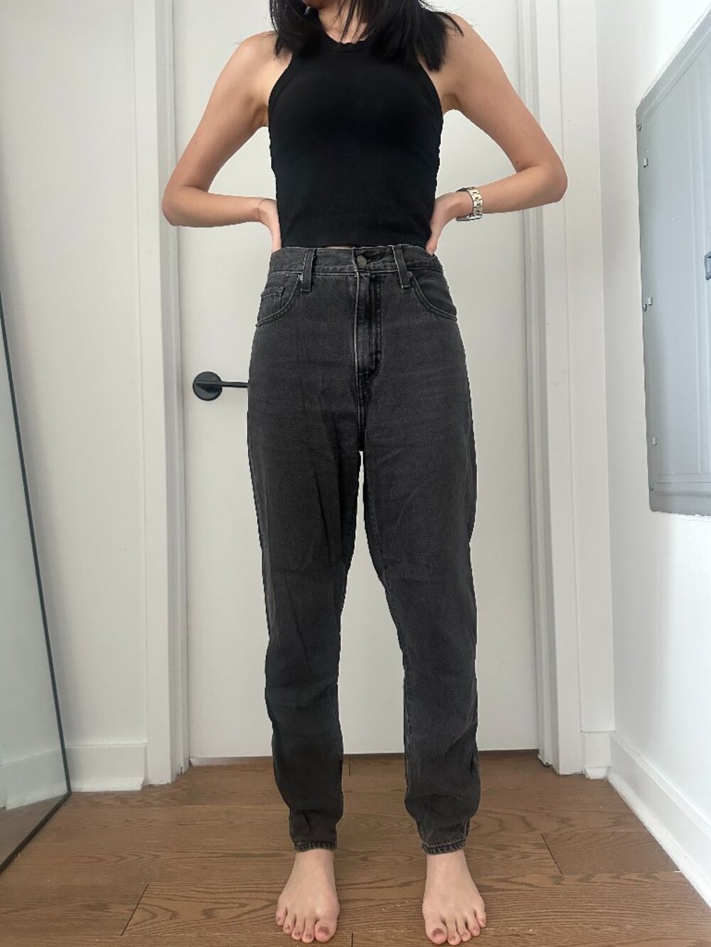 LEVIS High Waisted Taper Jeans